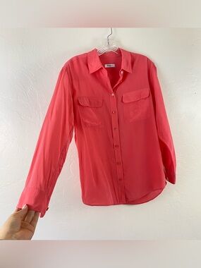 Equipment Femme Size Small Salmon Pink All Silk Button Down Full Sleeve Blouse
